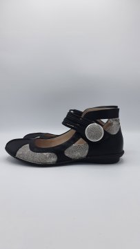 Ballerine noir et argent de seconde mains