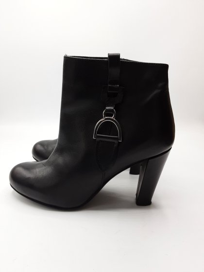 Bottines noires Georges rech de seconde main