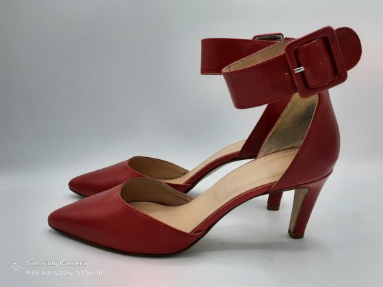 Escarpin rouge a bride cheville TEXTO T37 de seconde main