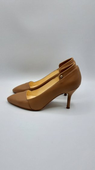 escarpins cuir camel de seconde main