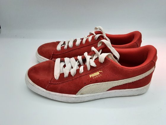 baskets puma rouge de seconde main