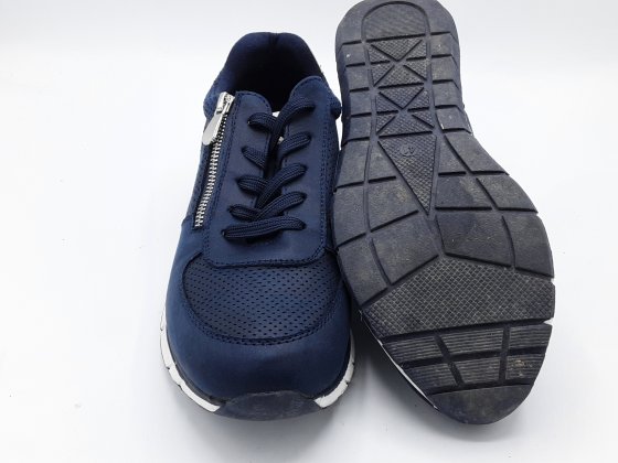 Basket "Johvia" bleu marine textile Eram 40 de seconde main