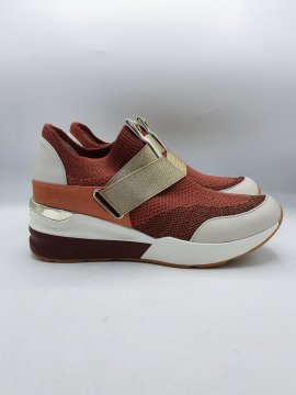 Baskets FUGITIVE corail de seconde main