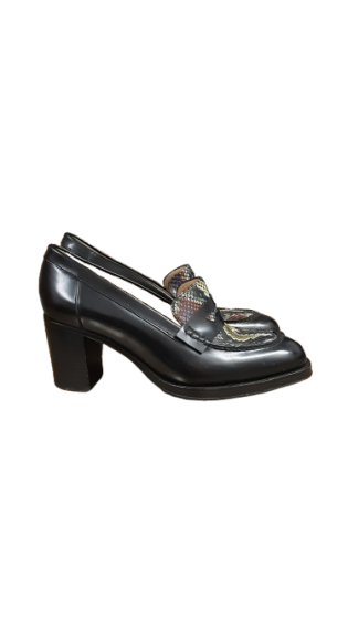 Mocassin à talon en cuir